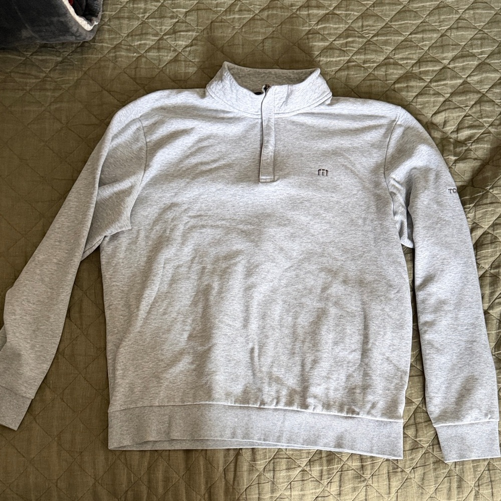 TravisMathew Gray Q-Zip